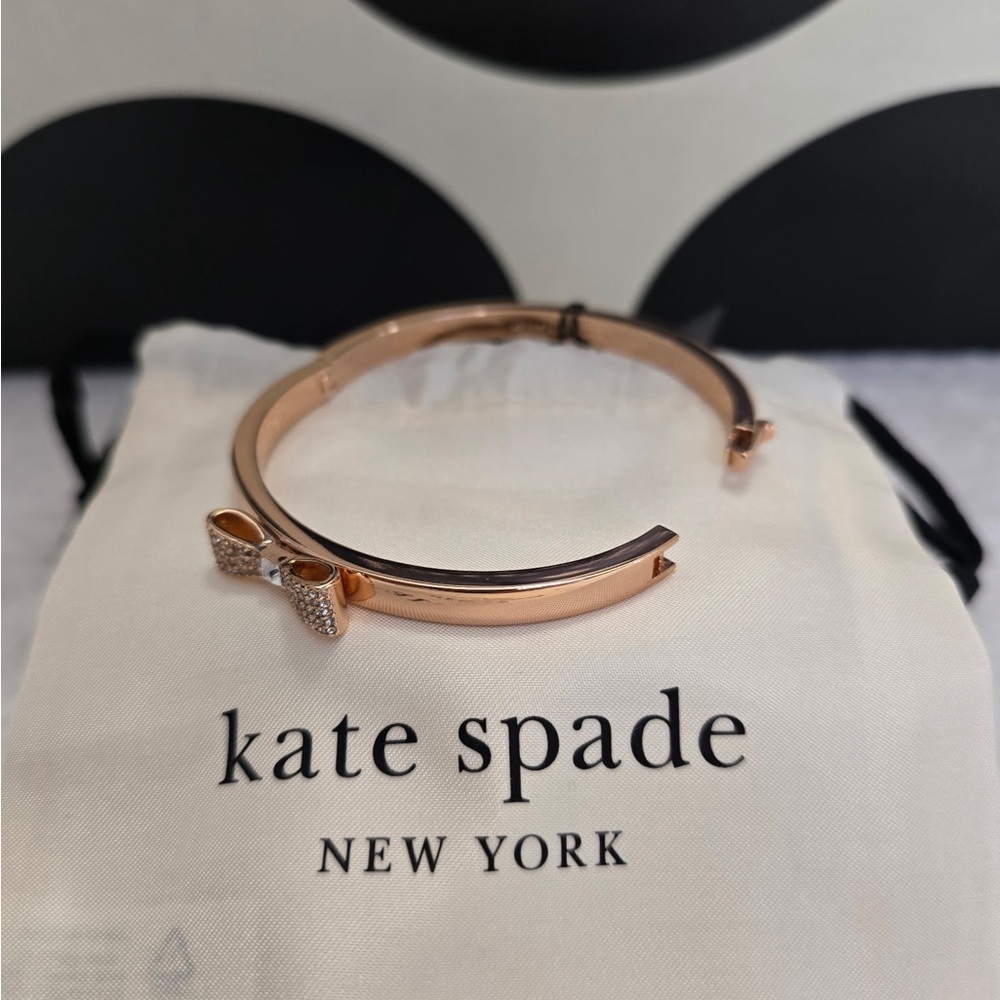 Kate Spade Rose Gold Bow Bracelet NWT - Picture 2 of 7
